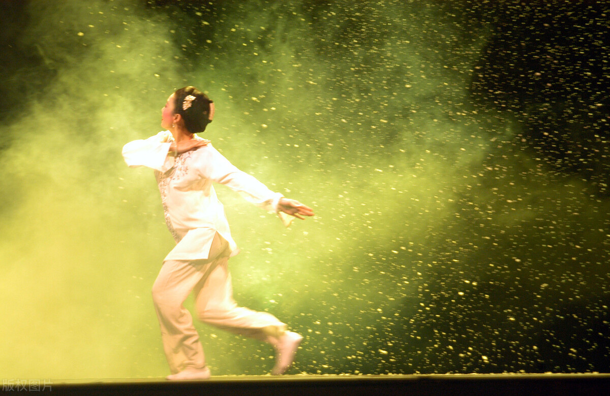 抓住每一天的阳光，你就是最好的自己