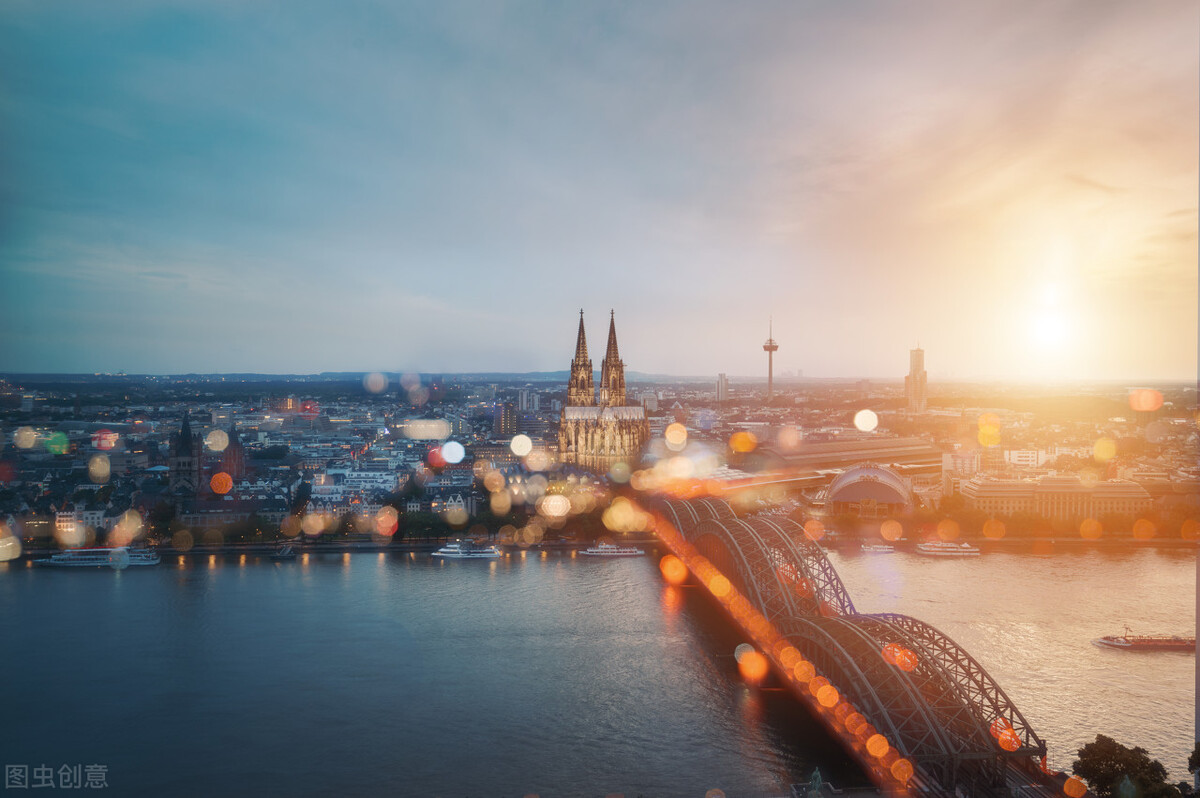 散文：窗外的夜色