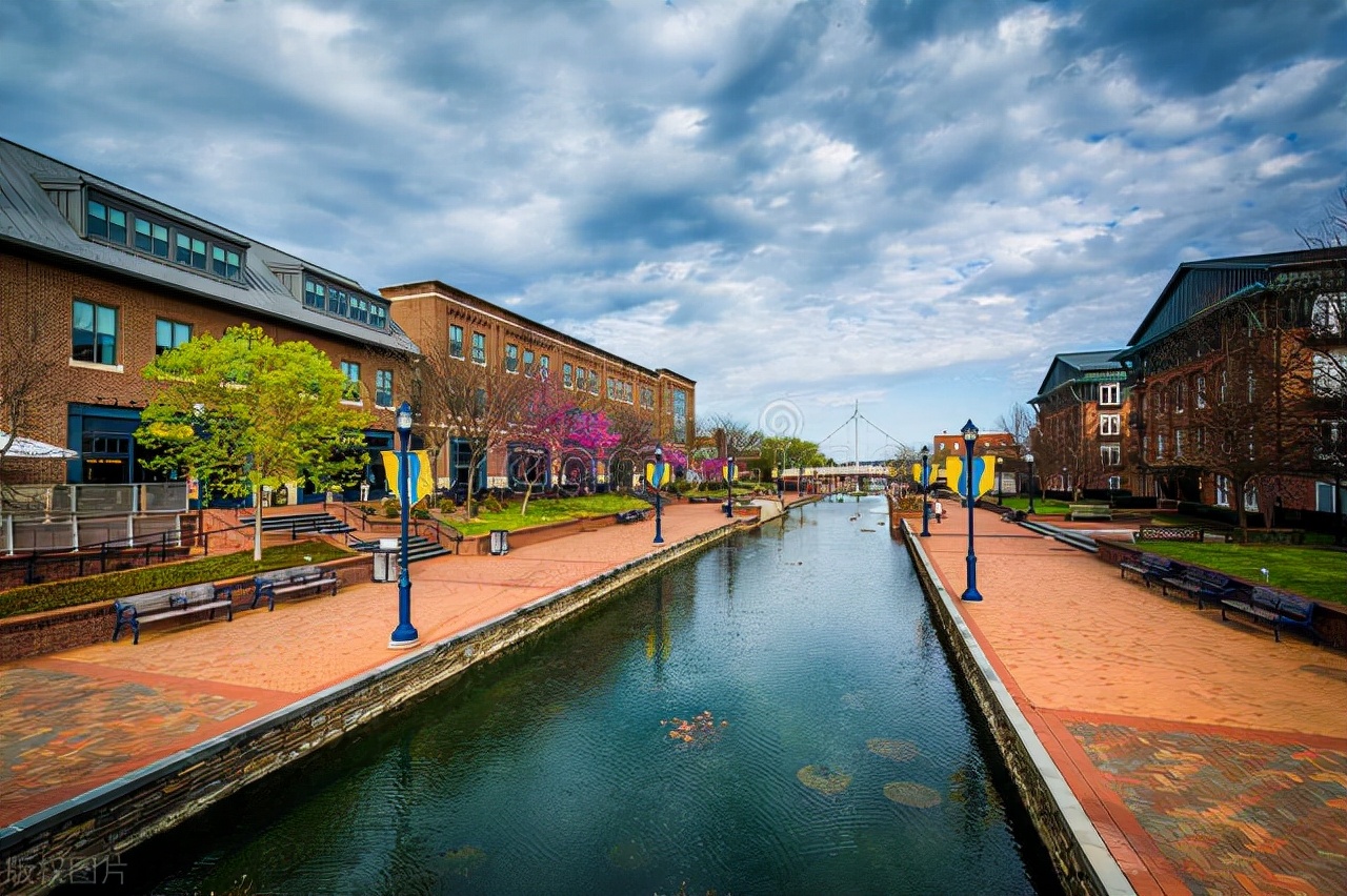 做一个坚强的人（关于坚强的文案）